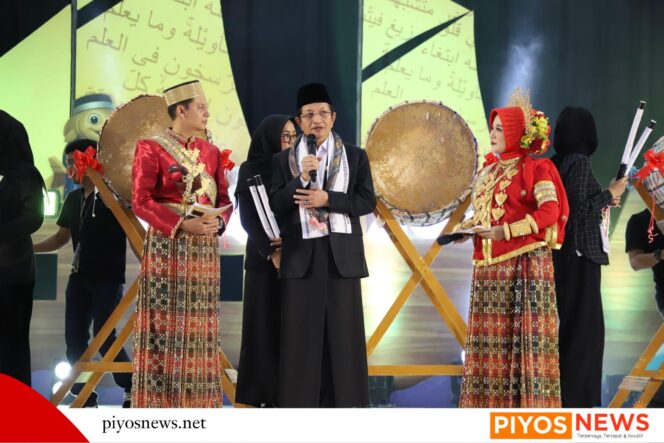 
					Menag Soroti Dampak Perang dan Kerusakan Iklim di Pembukaan MQK Internasional