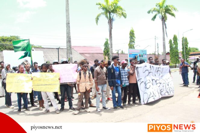 
					Masyarakat Papua Selatan Kecam Pemusnahan Mahkota Cenderawasih dan Soroti Krisis Sosial-Budaya di Tanah Papua