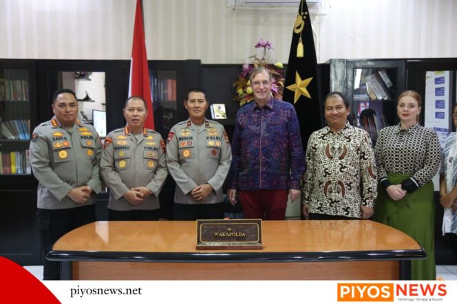 
					Polda Papua dan Belanda Perkuat Komunikasi, Bahas Keamanan hingga Lingkungan