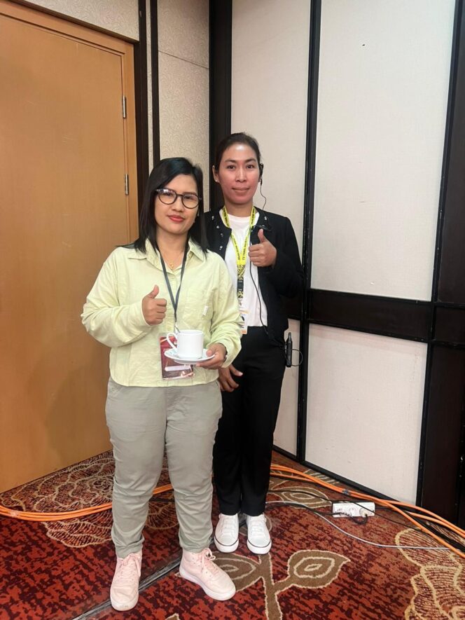 
					Owner Tribal Papua Event Organizer, Darma Permata Sari Kajang, Bersama Tim