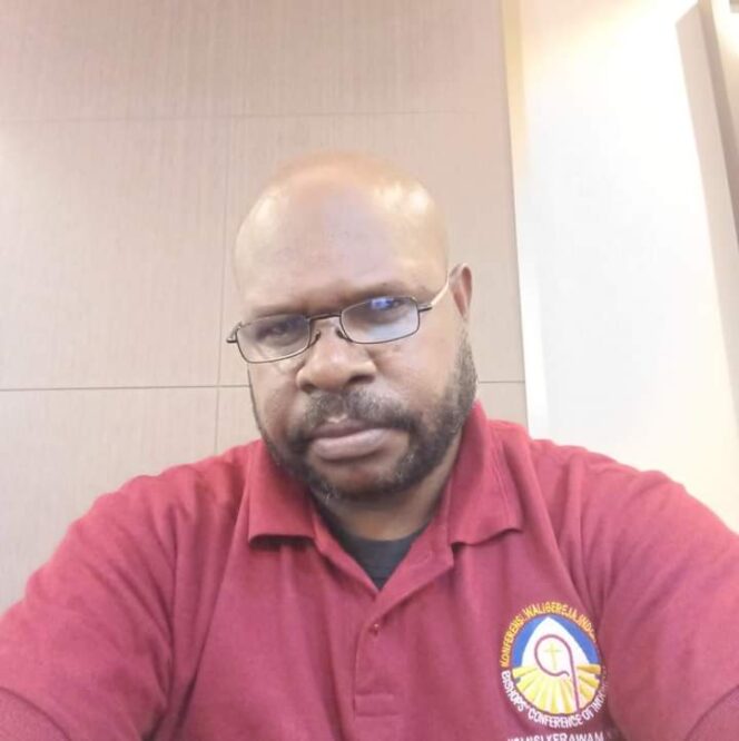 
					Leonardus Tumuka Resmi Pimpin YPMAK