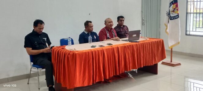 
					KPU Mimika Batasi Jumlah Pendukung Pada Debat Perdana