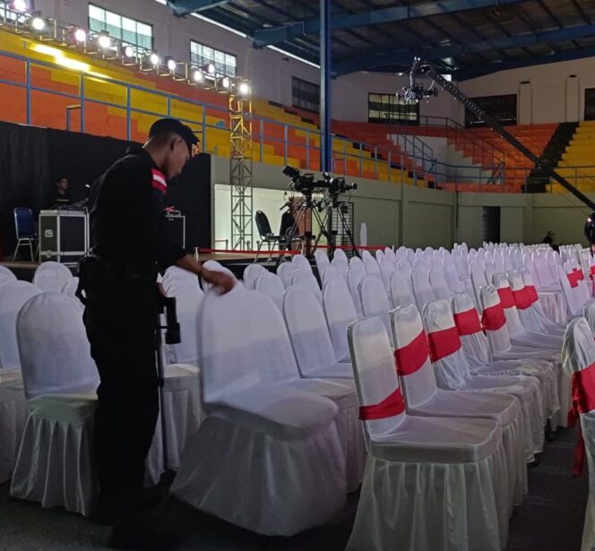 
					Tim Jibom Sterilisasi Ketat Lokasi Debat Kandidat Tiga Paslon Bupati dan Wakil Bupati