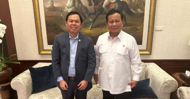 
					Ketua Dewan Perwakilan Daerah (DPD) RI Sultan B Najamuddin bersama Presiden Prabowo Subianto. Foto: Istimewa