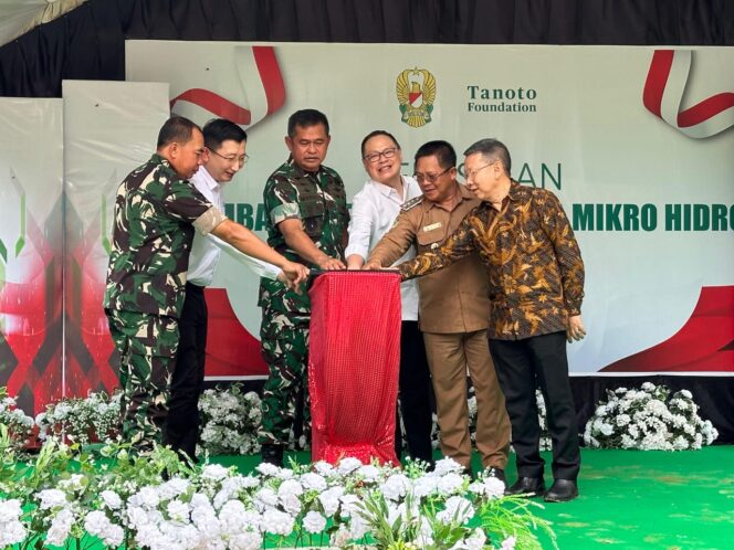 
					Kasad Resmikan Pembangkit Listrik Mikro Hidro, Masyarakat Senang Listrik Terangi Kampung