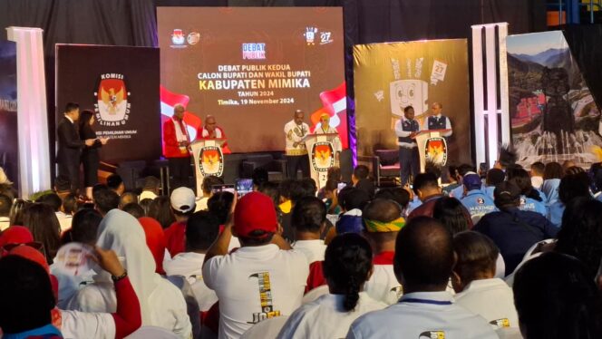 
					Debat Publik Kedua, Pasangan JOEL Komitmen Wujudkan Mimika Menuju Gerbang Emas dan Pembangunanu dari Kampung ke Kota