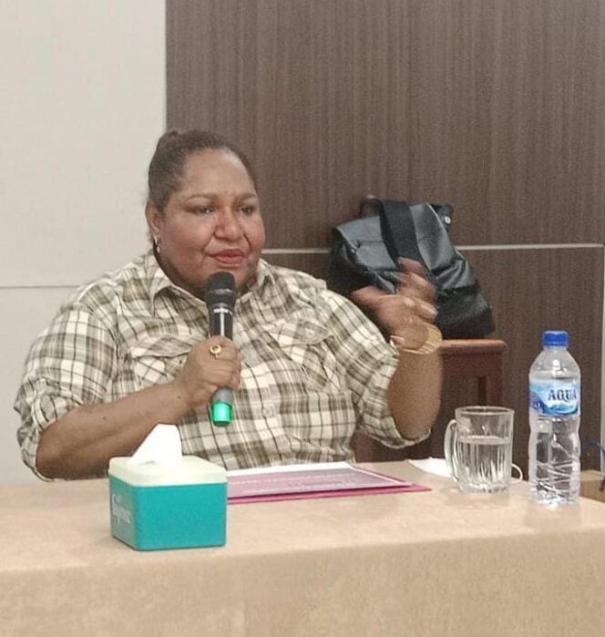 
					 Ketua Komisi Pemilihan Umum (KPU) Provinsi Papua Tengah, Jennifer Darling Tabuni