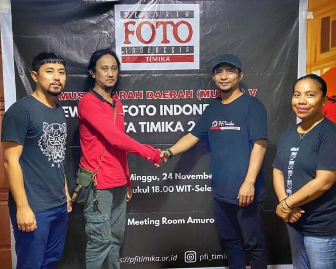 
					Pengurus Pewarta Foto Indonesia Timika Periode 2024-2027 Resmi Terbentuk