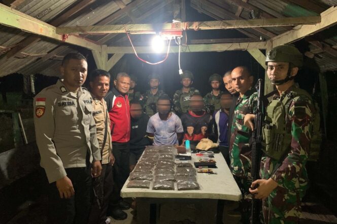 
					TNI Gagalkan Penyelundupan Ganja 2 Kg di Perbatasan RI-PNG