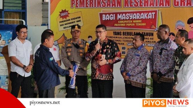 
					Gandeng Pemkab Nabire, Pemprov Papua Tengah resmi launching program CKG di delapan kabupaten, Kamis, (13/2/2025). 