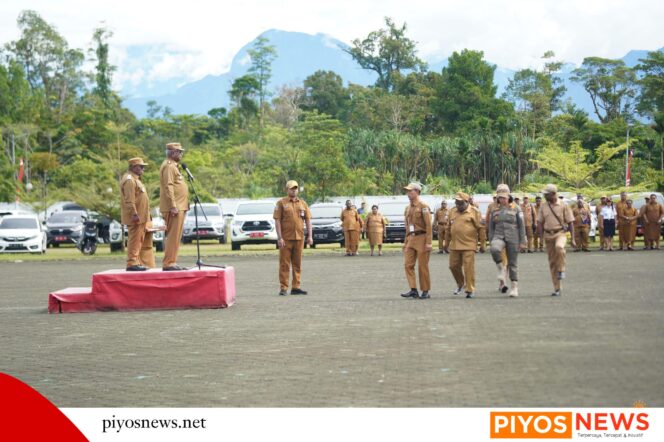 
					85 ASN Pemkab Mimika Mendapatkan Kenaikan Pangkat, Kadisdukcapil Slamet Sutejo Masuk KPLB