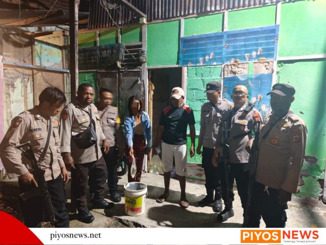 
					Tiga Warga Kelurahan Kamoro Jaya SP1 Diamankan Bersama Miras Lokal Siap Jual 