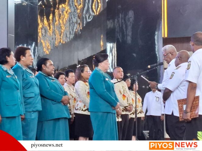 
					Bupati Kukuhkan Ketua PKK Sekaligus Melantik Pengurus TP-PKK dan Dekranasda Kabupaten Mimika 