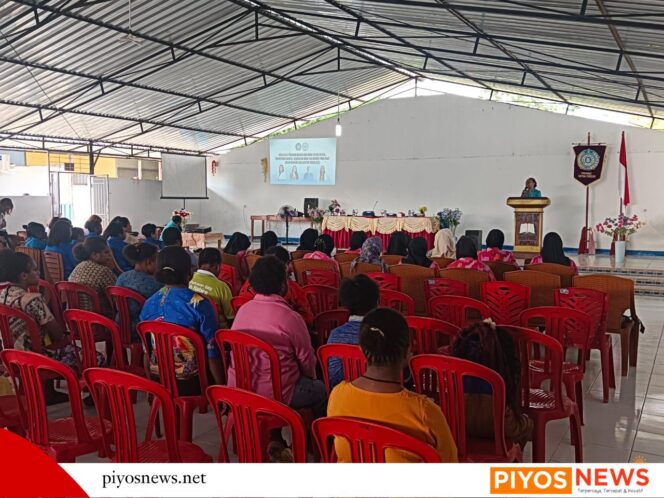 
					STAK Nabire dan TP-PKK Papua Tengah Gelar Seminar Perempuan dan Anak 