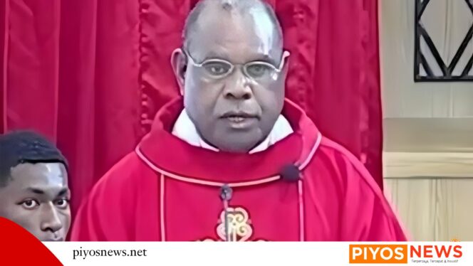 
					Konflik Papua dan Salib Sosial, ini Pesan Jumat Agung dari Uskup Bernardus