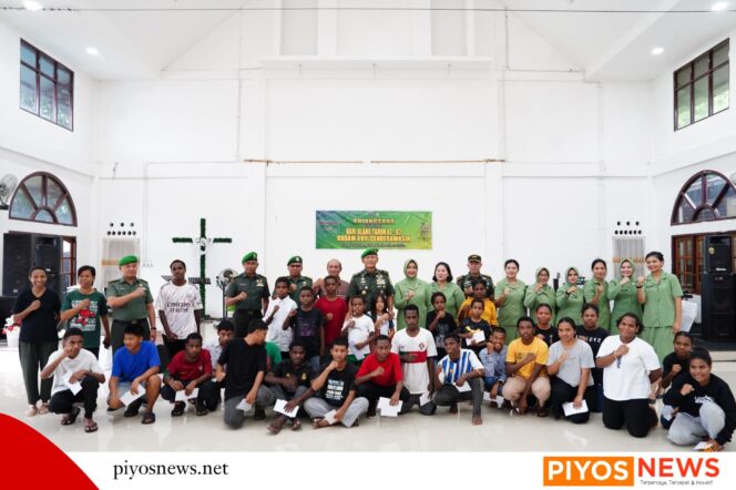 
					Sambut HUT ke-62 Kodam XVII/Cenderawasih Berbagi Kasih Bersama Anak-anak Panti Asuhan