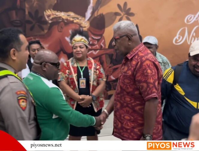 
					Tatap Muka Dengan Menteri HAM, Inilah Yang Disampaikan Oleh Gubernur Serta Para Bupati