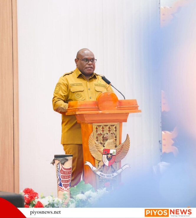 
					Gubernur Papua Tengah Tegaskan Peran Strategis MRP: Jaga Budaya, Perkuat Identitas Papua