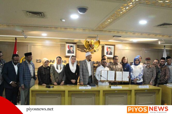 
					DPD RI Dorong Penguatan Ekonomi Kreatif Daerah untuk Perekonomian Nasional