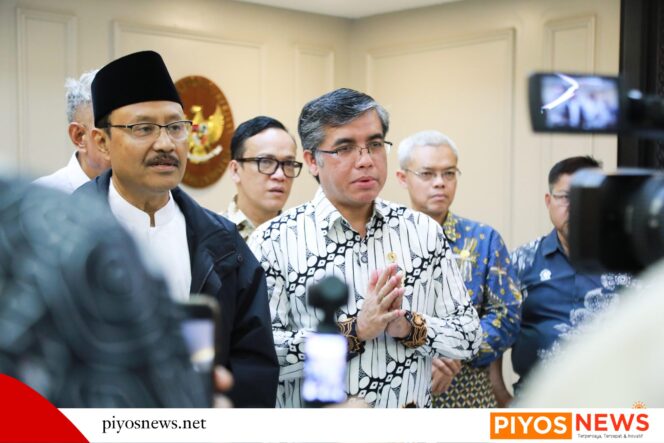 
					Dukung Sekolah Rakyat Prabowo, Kemnaker-Kemensos Satukan Kekuatan! 41 BLK Siap Disulap Jadi Pusat Pendidikan Gratis