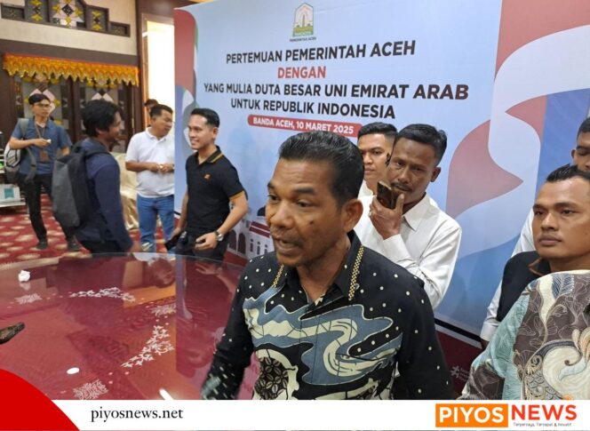 
					Anggota DPD RI asal Aceh Azhari Cage. Foto: Fakhrurrazi/Line1.Ne