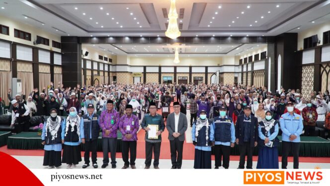 
					391 Jemaah Haji Kloter 27 Papua Kembali Ke Tanah Air 