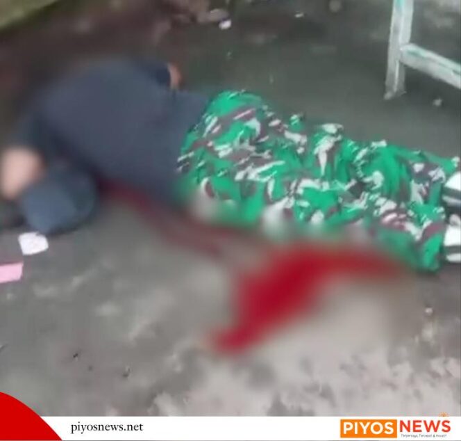 
					Seorang Anggota TNI-AD Yang Ditikam OTK di Pasar SP13 Timika Dinyatakan Meninggal Dunia, Polisi Dalami Pelaku Penikaman 