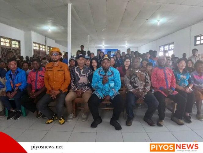 
					Kabupaten Paniai Catat Sejarah, 152 Guru Paniai Lulus PPG Tahap 1 tahun 2025