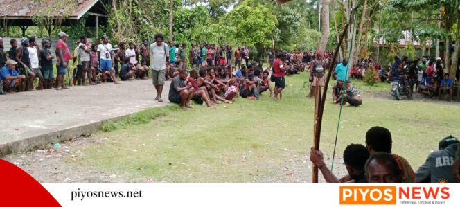 
					Bentrok di Kwamki Narama Berakhir Damai