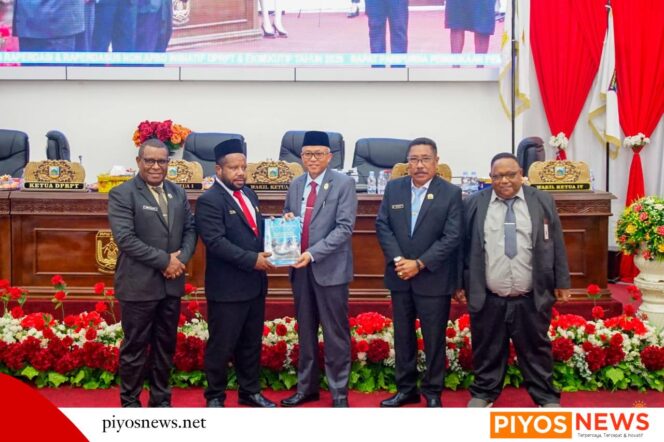 
					DPR dan Pemerintah Provinsi Papua Tengah Siapkan 31 Rancangan Perdasus–Perdasi Penguatan Tata Kelola dan Perlindungan OAP
