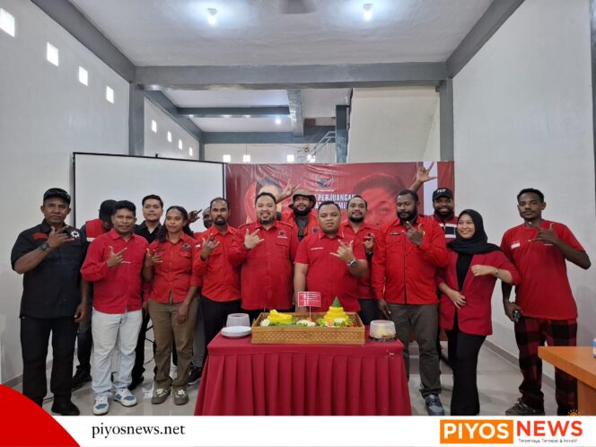 
					DPC PDIP Kabupaten Mimika Gelar Syukuran HUT ke-79 Ketua Umum, Megawati Soekarnoputri 