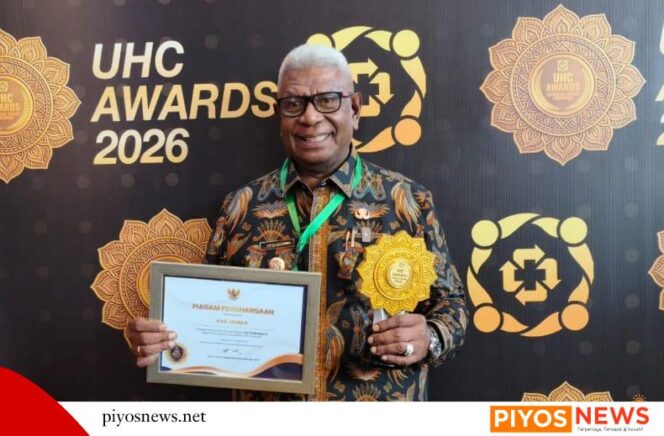 
					Pemkab Mimika Raih UHC Award untuk Ketiga Kalinya, Bupati Rettob Targetkan Pelayanan JKN 100 Persen pada 2027