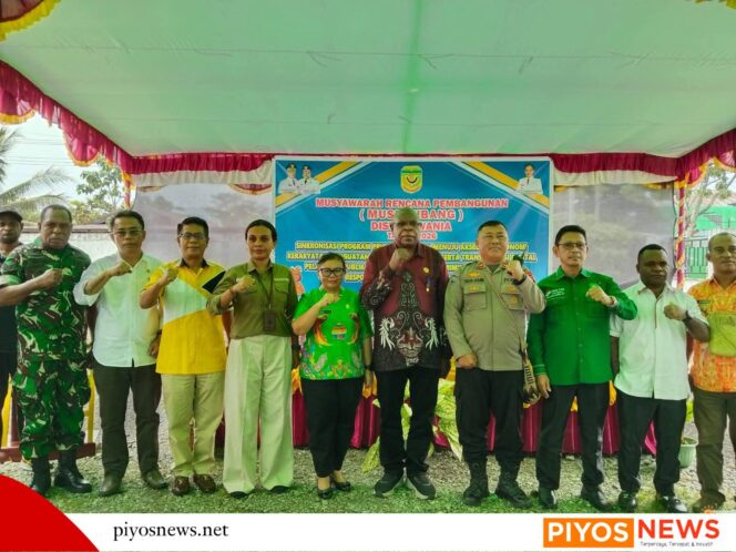 
					Musrenbang Distrik Wania Tahun 2026, Bupati Titipkan Lima Point 