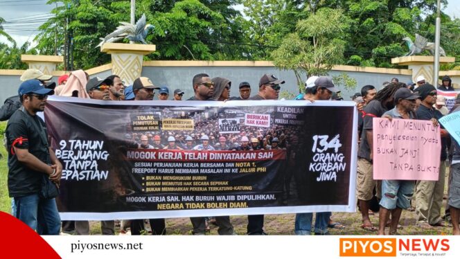 
					Demo di Kantor DPRK Mimika, Buruh Korban Mogok Kerja PTFI Sampaikan Lima Tuntutan Utama