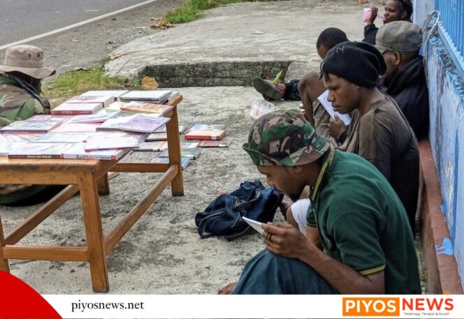 
					Lapak Baca di Nabire Menjadi Api Perlawanan Literasi Rakyat Papua