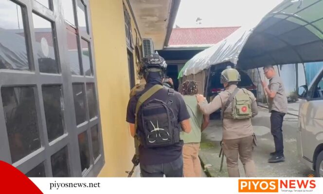 
					Pelaku Kekerasan dan Perampasan Senpi di Tembagapura Ditangkap
