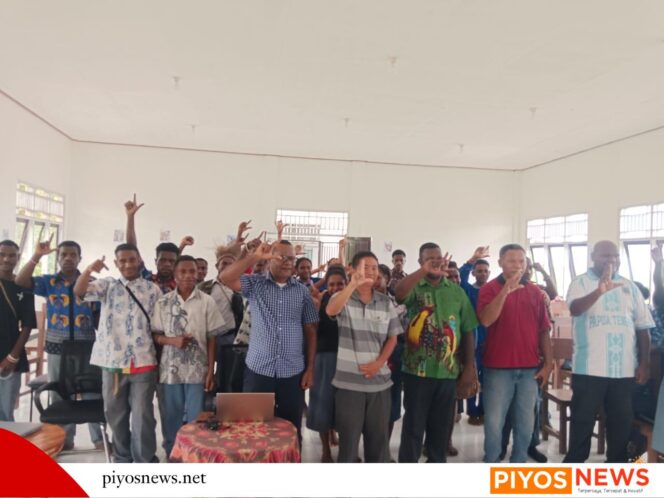 
					Pemprov Papua Tengah Sosialisasikan Buku Pembelajaran Kontekstual di SMA Negeri Meepago Nabire
