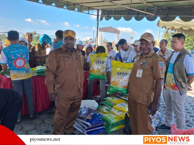 
					Pemprov Papua Tengah Gelar Gerakan Pangan Murah di Nabire, Bulog Sediakan Ratusan Kilogram Bahan Pokok