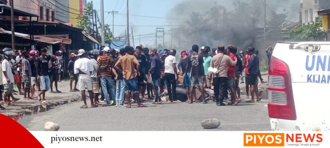 
					Pemerintah Diminta Hadir dan Dengar Aspirasi, Pendulang Blokade Jalan Ahmad Yani 