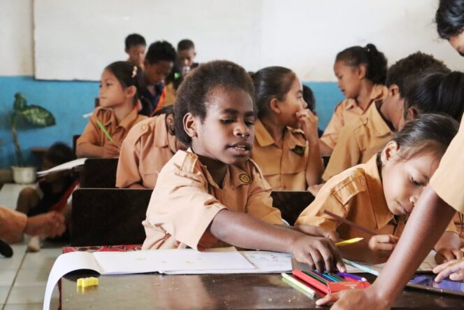 
					Ini Daftar Nama-Nama Sekolah di Papua Tengah yang Masuk Program Sekolah Gratis