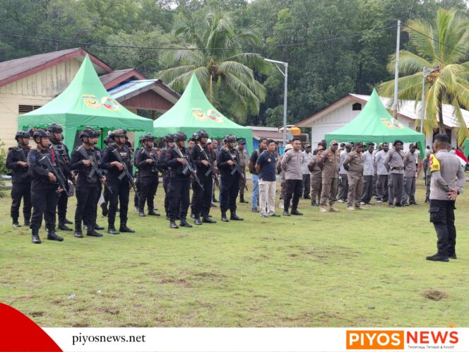 
					Pengamanan Diperketat, 50 Personel Gabungan Amankan Peresmian KMPD di Kampung Atuka