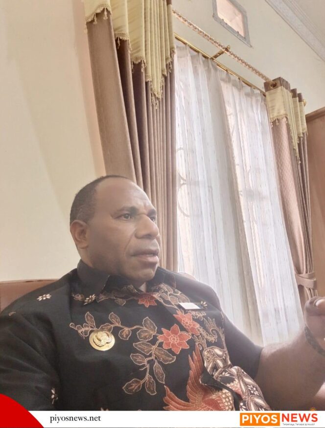 
					OPINI : MERAWAT OTONOMI KHUSUS, SINERGI PEMERINTAH DAN MRP DALAM MUSRENBANG PROVINSI PAPUA TENGAH TAHUN 2026