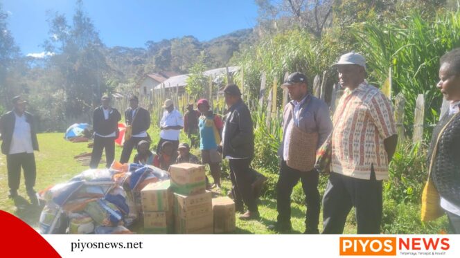 
					Penyaluran Bama di Deemago, Kadis Sosial Apresiasi Budaya dan Kebersihan Kampung