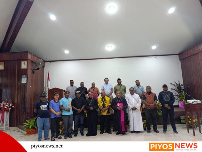 
					Pemkab Mimika Dukung Pembangunan Wisma Unio Keuskupan Timika 