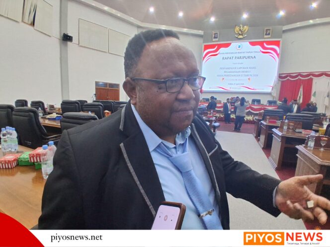 
					DPR Papua Tengah Dorong Dialog, Minta Presiden Evaluasi Penempatan Pasukan di Wilayah Konflik