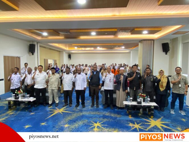 
					Pemkab Mimika Evaluasi Layanan Publik, Wabup Tekankan Kepercayaan Masyarakat