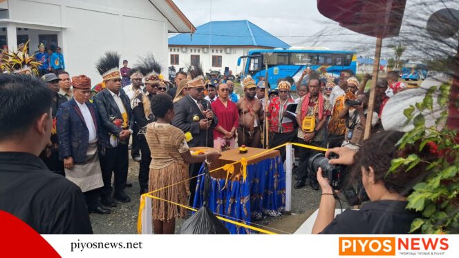 
					Gubernur Papua Tengah Resmikan SLB Negeri Pembina, Komitmen Pendidikan Inklusif bagi Anak Disabilitas