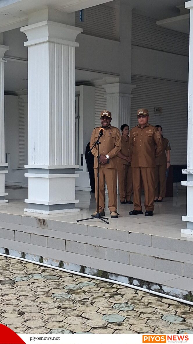 
					Bupati Nabire Soroti Peringkat ASN Terendah, Tegaskan Penataan Data dan Ancam Keluarkan Pegawai “Numpang”