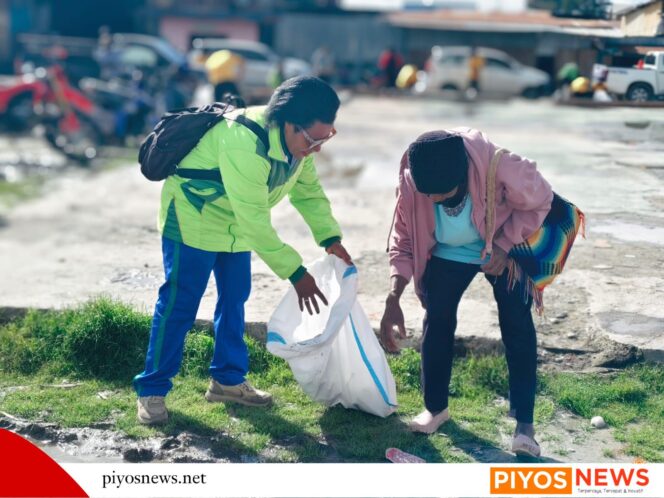
					Bupati Deiyai Ajak Semua Pihak Mengikuti Jumat Bersih di Pasar Waghete