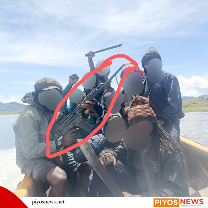
					TPNPB Rampas Senjata Api Milik TNI AU : Saat Menjalani Tugas Pengamanan Rutin Di Paniai 